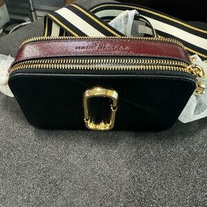Marc Jacobs Black and Burgundy Shoulder Bag